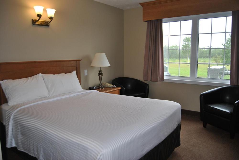 Auberge Bouctouche Inn & Suites Zewnętrze zdjęcie