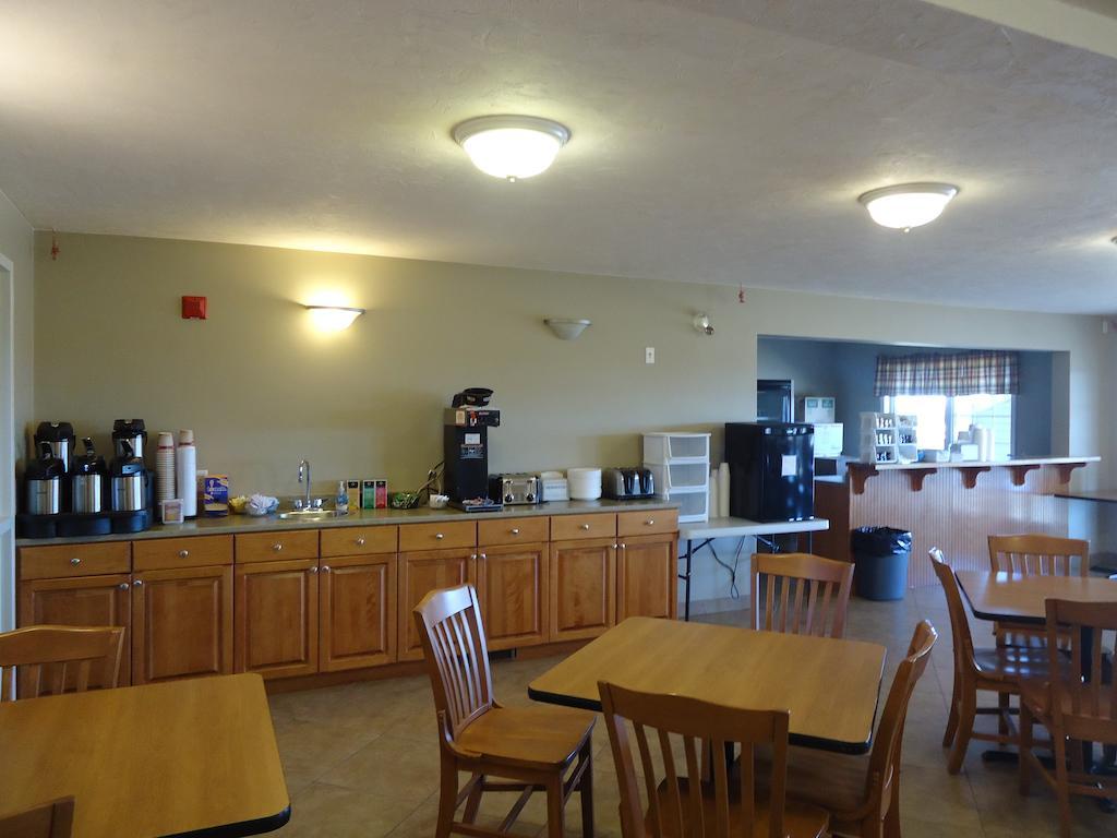 Auberge Bouctouche Inn & Suites Zewnętrze zdjęcie