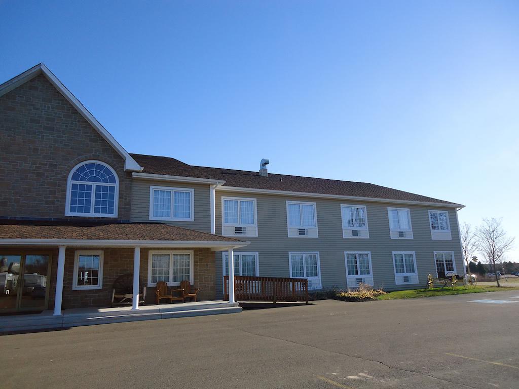 Auberge Bouctouche Inn & Suites Zewnętrze zdjęcie