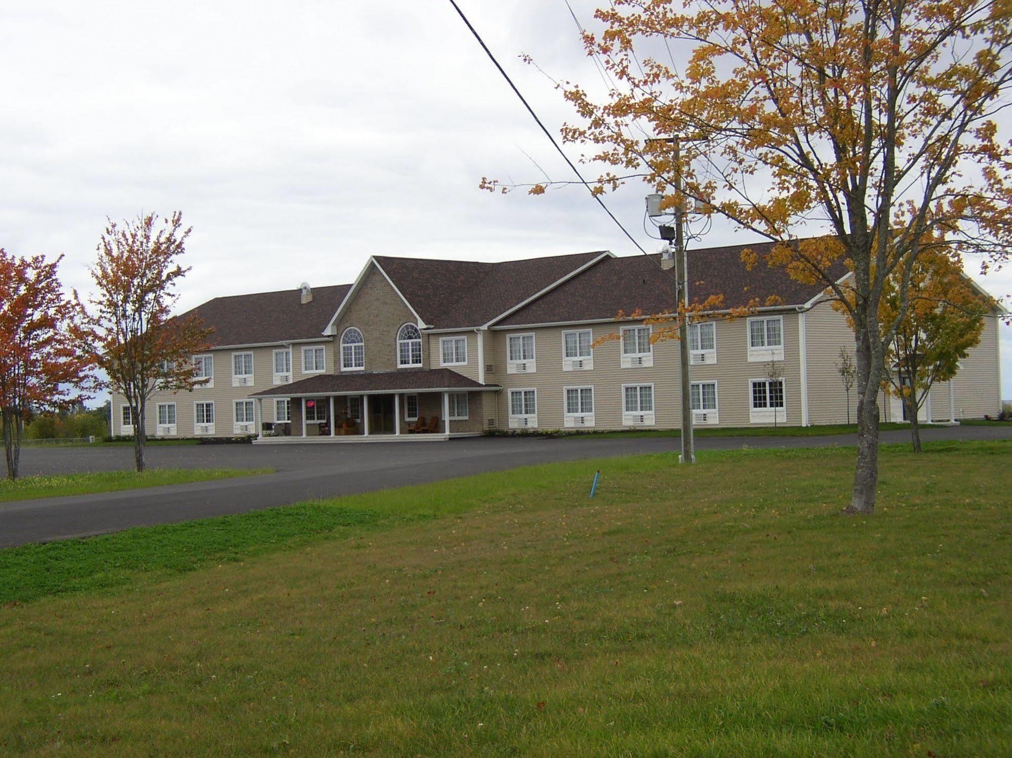 Auberge Bouctouche Inn & Suites Zewnętrze zdjęcie